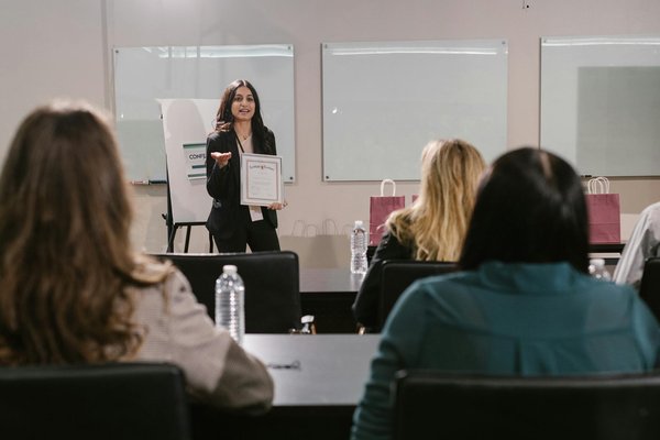 Quels outils de marketing d'influence sont les plus adaptés pour une marque de vêtements écoresponsables?